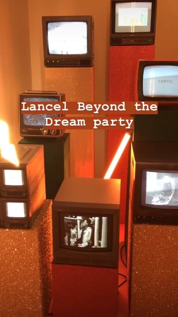 のインスタグラム：「Lancel Beyond the Dream party - February 2019 Barbara Fusillo @aliceetmoii @cosmo_sonic @marinelorphelin_off @lacoquetteitalienne @ruerodier @natalyosmann @malikamenard14」
