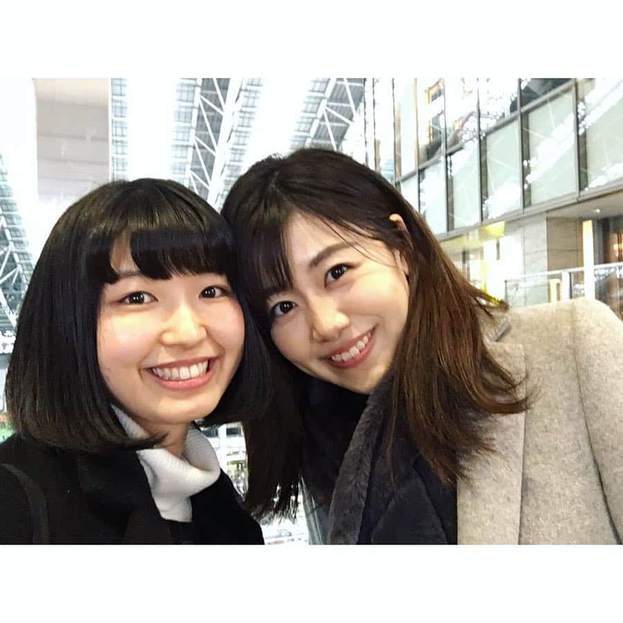 澤口実歩さんのインスタグラム写真 - (澤口実歩Instagram)「地元の親友が大阪に...！ 会うとホッとする... 高校の修学旅行で 一緒に関西を巡ったのが 懐かしい  #岩手 #大阪 #どんなときも味方でいてくれる #🐤」3月6日 21時46分 - miho_sawaguchi