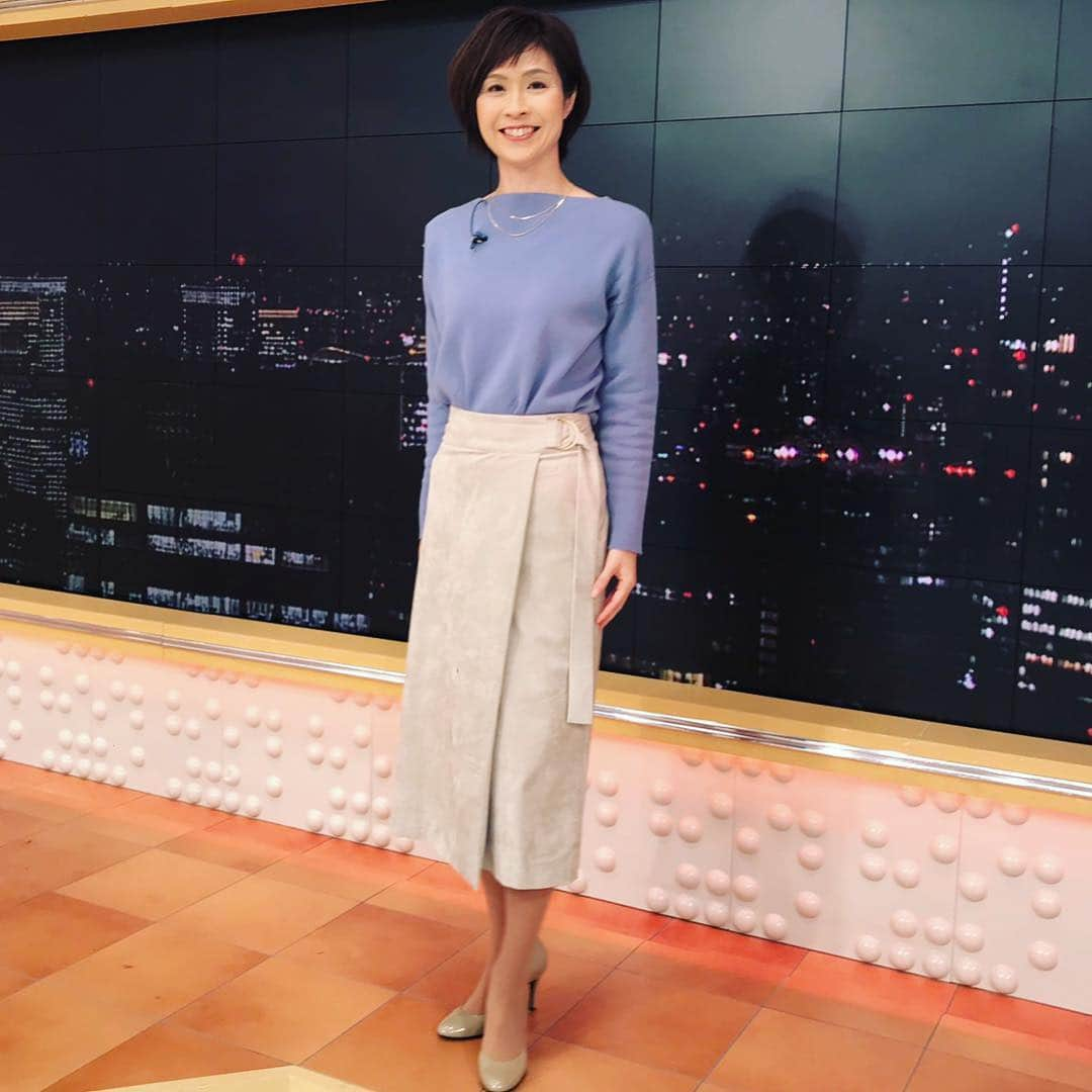 今村涼子さんのインスタグラム写真 - (今村涼子Instagram)「#衣装 #opaqueclip #スーパーjチャンネル  #635天気#530天気」3月6日 22時04分 - ryoko.imamu