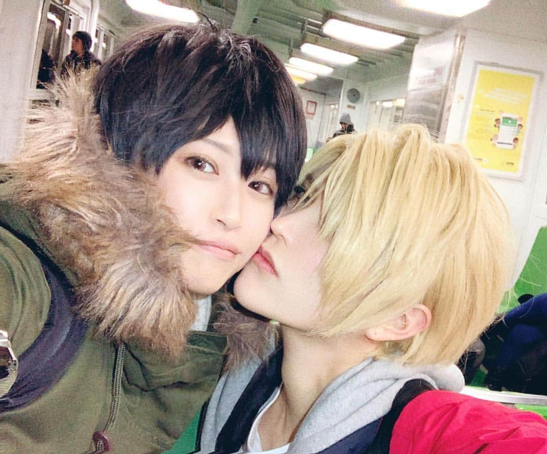 ズミさんのインスタグラム写真 - (ズミInstagram)「Chu～  #cosplayer #cosplay #cosplayers #animecosplayer #bananafish #bananafishcosplay #ashlynx #バナナフィッシュ #コスプレ #コスプレイヤー #アッシュリンクス #奥村英二」3月6日 22時22分 - zumiii_zhr