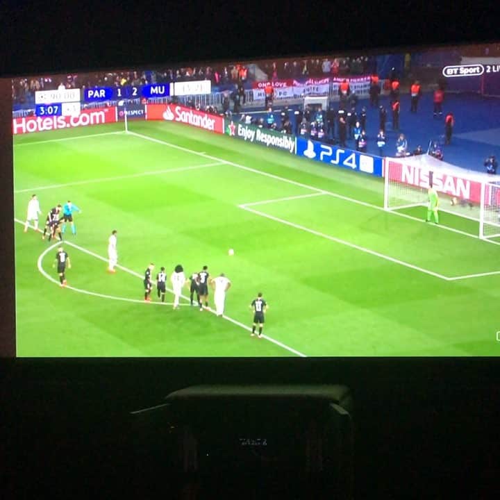 フアン・マタのインスタグラム：「06.03.2019. UNBELIEVABLE 💥🤯❤️@manchesterunited 🔴⚪️⚫️ #mufc #UNITED」
