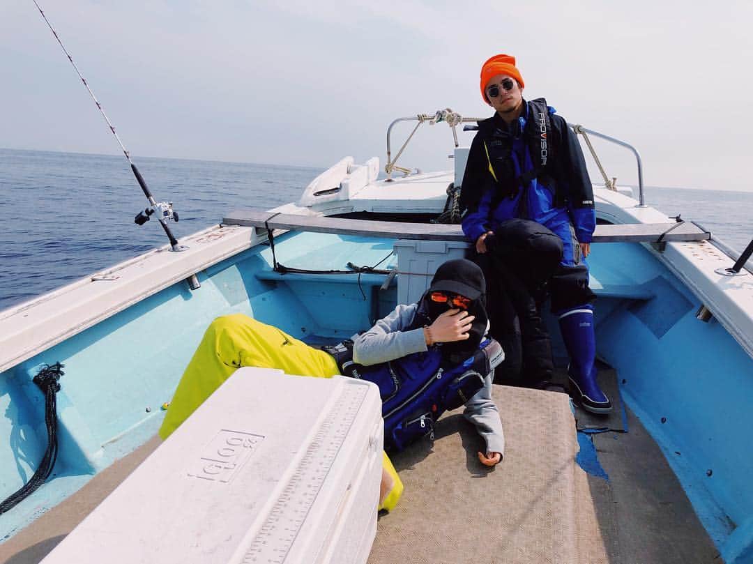 仲里依紗さんのインスタグラム写真 - (仲里依紗Instagram)「ユニット感😂 . . . #魚釣り」3月7日 15時23分 - riisa1018naka