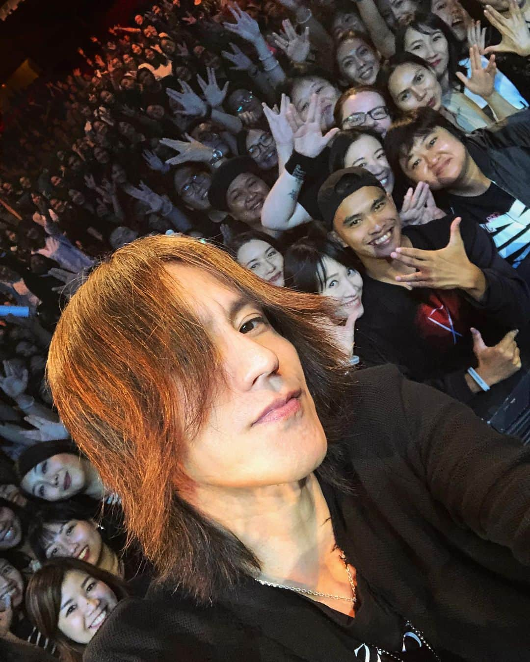 SUGIZOさんのインスタグラム写真 - (SUGIZOInstagram)「From Bangkok with Love 0303🙏」3月7日 19時50分 - sugizo_official