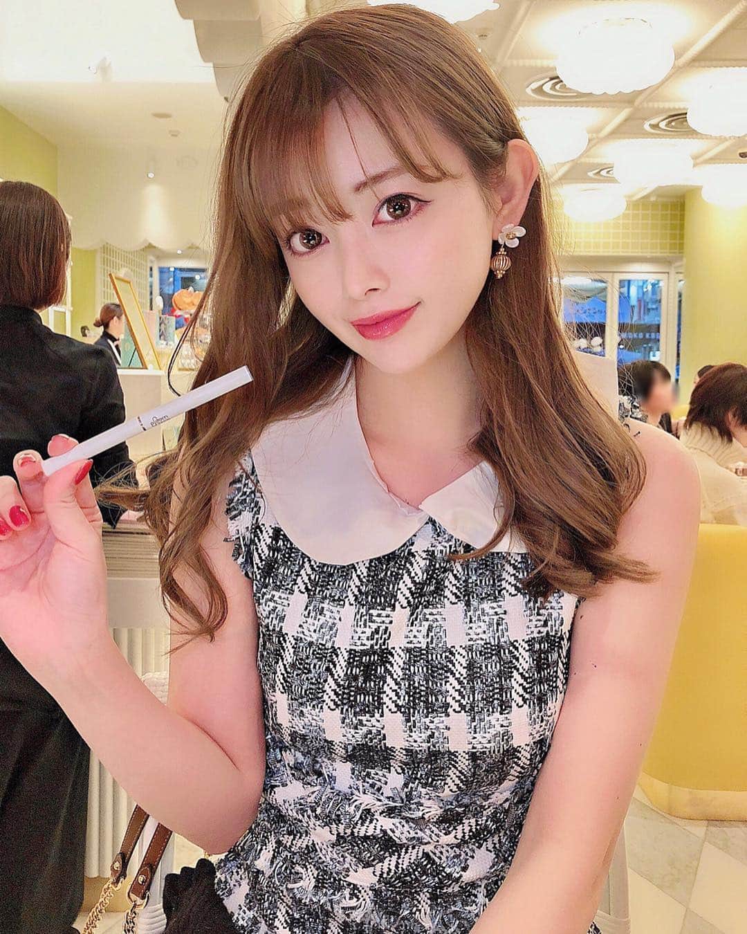 小川ももえのグルメインスタ