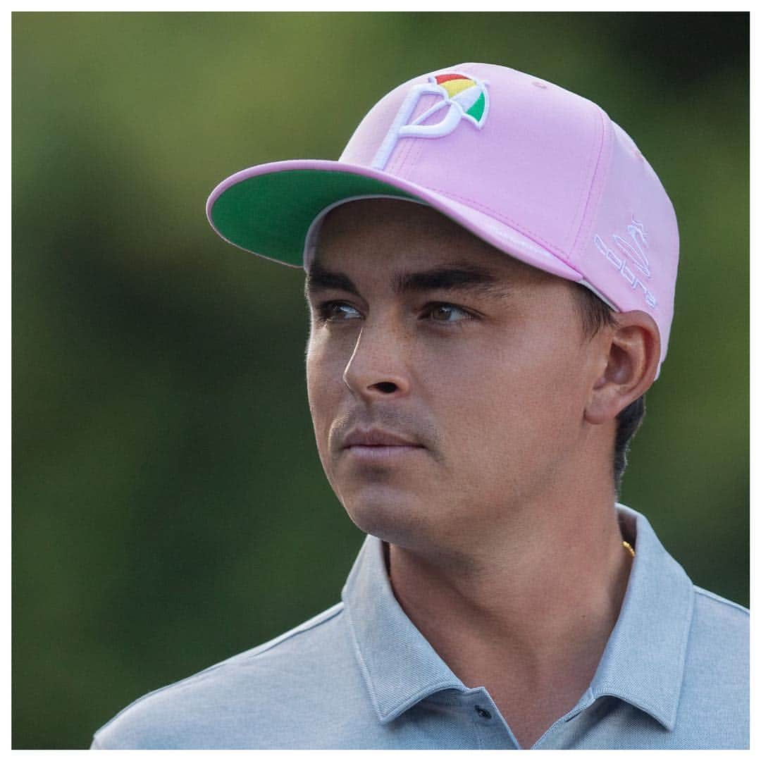 リッキー・ファウラーのインスタグラム：「Honoring a friend⛱ last year we raised over $46k for the @arniesarmycf Arnold and Winnie Palmer Foundation...we are going to pass that easily this year! Link in bio for more info thanks to @pumagolf and @cobragolf」
