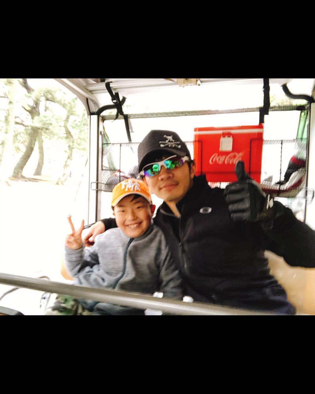 和田正人さんのインスタグラム写真 - (和田正人Instagram)「西村Jr.とコースレッスン。今日からライバルだぜ！！ #ゴルフ #西村至央 #ミライズゴルフアカデミー #本日の100点スイング」3月7日 21時39分 - daaaaaawaaaaaa