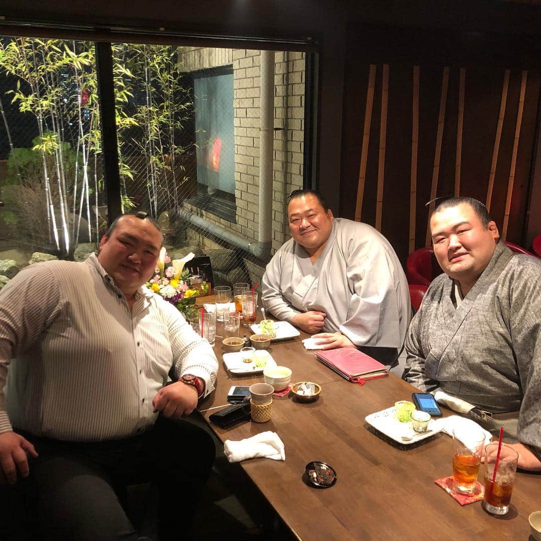 豊ノ島大樹のグルメインスタ