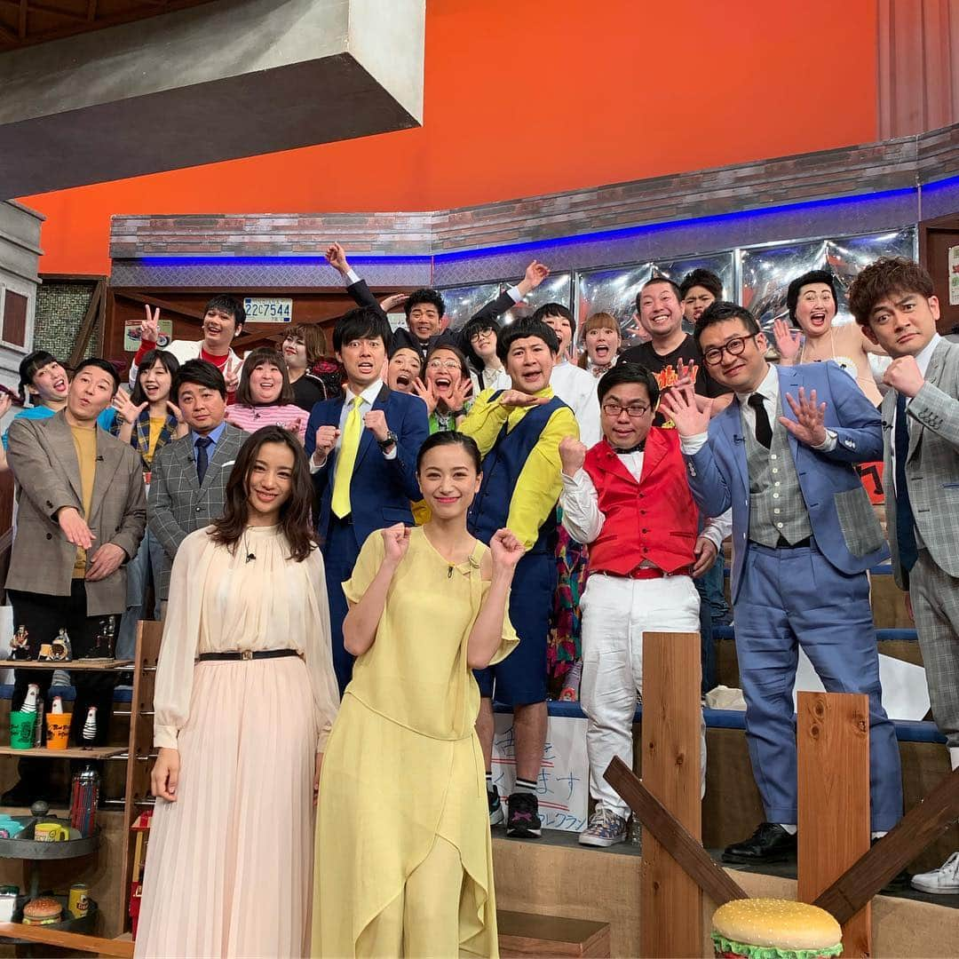 日本テレビ「ウチのガヤがすみません！」さんのインスタグラム写真 - (日本テレビ「ウチのガヤがすみません！」Instagram)「来週火曜23:59〜 ウチのガヤです😊✨ ゲストは、仲良し姉妹💕高橋メアリージュンさん&高橋ユウさんです😘  今回は、#ウチガヤ が誇る✨坂上忍？さんのMC企画‼️ 『ヤバイキング』にて、芸人界にはびこるセクハラ・借金・キャラクター詐称などの悪質問題を高橋姉妹、そしてもちろんヒロミさんがぶった斬ります‼️ 本家でもよく見る⁉️坂上さんのちょっとした仕草にもご注目くださいね✨  お楽しみに🤗✨ . #ウチのガヤがすみません #高橋メアリージュン #高橋ユウ #あぁ〜しらき #相席スタート #尼神インター #Yesアキト #ＥＸＩＴ #岡野陽一 #キラキラ関係 #Ｋいち #くじら #根菜キャバレー #３時のヒロイン #スーパーニュウニュウ #チョコレートプラネット #天才ピアニストますみ #トノサマピエロ #トムブラウン #なすなかにし #馬鹿よ貴方は #はなしょー #ハリウリサ #不思議なタンバリン!! #Mrシャチホコ #ラフレクラン #りんご #豪華ゲストとガヤ芸人 #芸人」3月8日 12時17分 - uchino_gaya