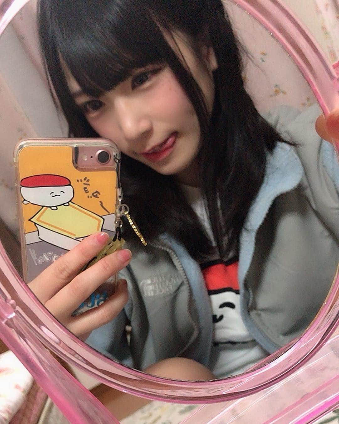 のインスタグラム：「#hello #你好 😚💓」