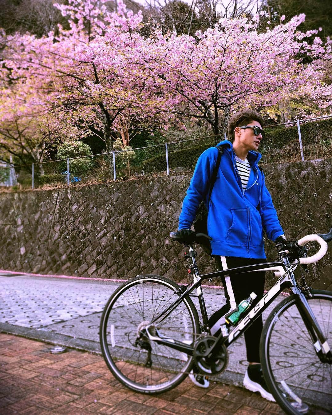 樽美酒研二さんのインスタグラム写真 - (樽美酒研二Instagram)「もう春ですね♪🌸」3月8日 22時53分 - ketsu.no.kamisama