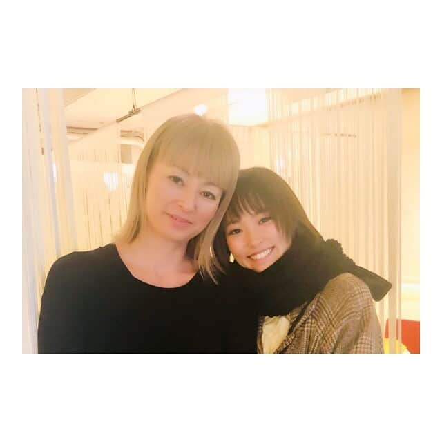 中山こころさんのインスタグラム写真 - (中山こころInstagram)「MY mom❤️ 久しぶりじゃないけど久しぶり😘 * * #mom  #いつもありがとう」3月8日 17時10分 - coocoorooo