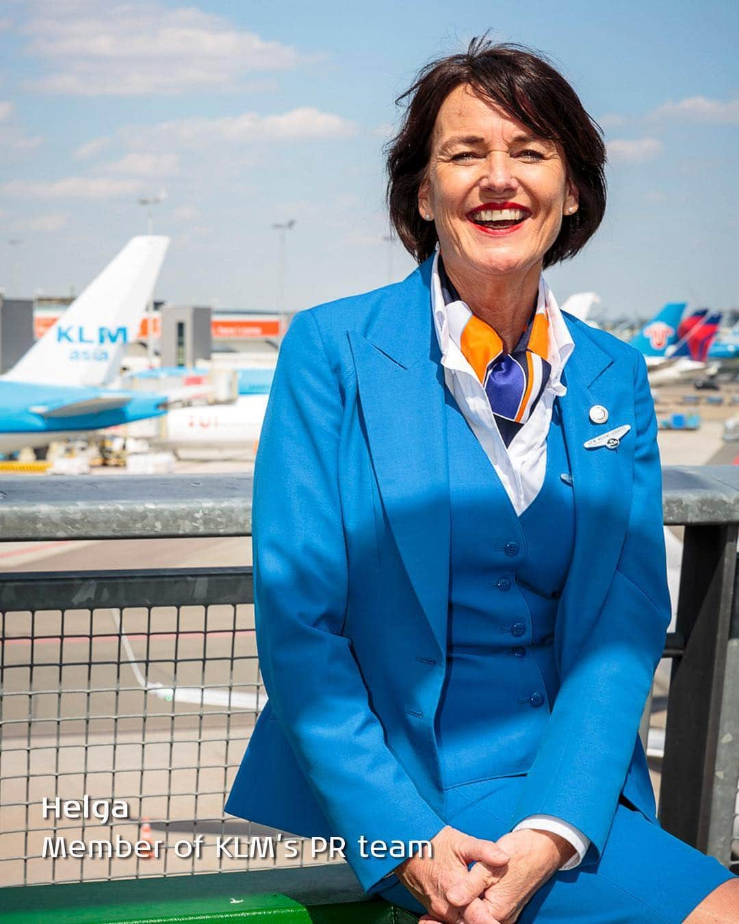 KLMオランダ航空さんのインスタグラム写真 - (KLMオランダ航空Instagram)「“KLM is taking on the challenge to pay greater heed to diversity and inclusiveness. We are raising awareness for these important issues throughout our company, in the air and on the ground, today and in the future.” - Pieter Elbers, CEO KLM.  We are proud of these KLM women that work at so many different departments of our company. Happy International Women’s Day to all the women in the world. Let’s celebrate today, together! 💙 #KLM #internationalwomensday2019 #IWD2019 #flyKLM • • • #women #femalepilot #womensday #flying #cabincrew #cockpit #klmcrew #klmstaff #klmgroundstaff #proud #diversity #inclusiveness」3月8日 19時38分 - klm