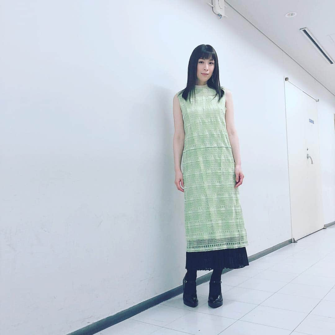 雛形あきこさんのインスタグラム写真 - (雛形あきこInstagram)「お洋服 #arobe」3月8日 20時26分 - akiko_hinagata