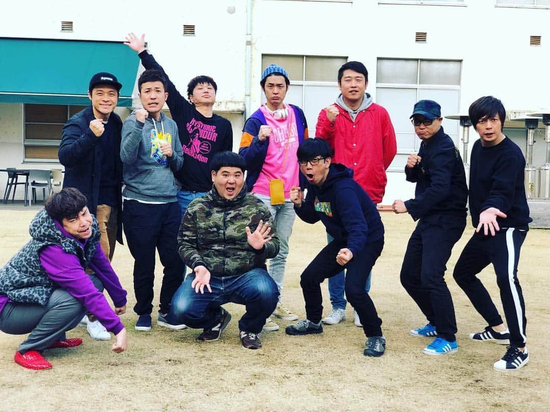 森本英樹のインスタグラム：「明日は広島でエンプティステージです！ 広島のみなさん、最高のショーをご堪能ください！！ にしても新幹線で行くから朝5時半起きでドキドキしておりますw  #エンプティステージ」