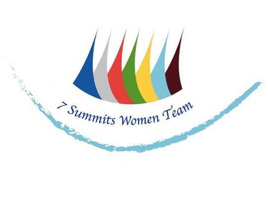 ジョエル・エドガートンのインスタグラム：「Shout out on Women’s Day to two groups that inspire me —  The incredible #SevenSummitsWomen.  Years ago I met a gang of girls in Nepal who had, together, climbed Mt. Everest. Their plan was to conquer the biggest peaks on the seven continents to inspire young women and to raise awareness. I stayed in touch and was blown away each year as they inched closer to, and then managed to reach, their goal.  Post the terrible earthquake in Nepal in 2015 a new focus started: To rebuild demolished schools. The girls made it their target to do this. My good friend Bojana Novakovic (@bojnovak) started the 'B Project' to help raise money toward their goal. This year we are continuing to assist Shaillee Basnet who is keeping that goal alive, along with a new initiative to train women survivors of trafficking. See their gofundme page here  https://www.gofundme.com/female-guide-training-for-trafficking-survivors.  Incredible work and people.」