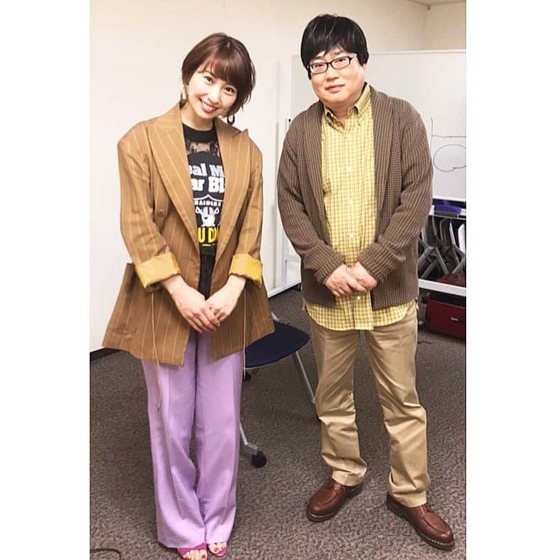 増田有華さんのインスタグラム写真 - (増田有華Instagram)「＊ BOATRACEテレボート会員向けの小冊子「TELEBOAT STYLE」「BOATBoy」の表紙と対談ページの撮影をしてきましたー！ 六角精児さんと😊 こちらはテレボート会員の方に向けて配布されている冊子なので、気になる方は是非登録してみてね😉無料でできますよ〜。 衣裳が大分肩パット！笑かわいかった🥰🥰 ＊ #ボートレース #テレボート #boatracing #boatrace #六角精児 さん #競艇」3月9日 16時37分 - masuyuka_official