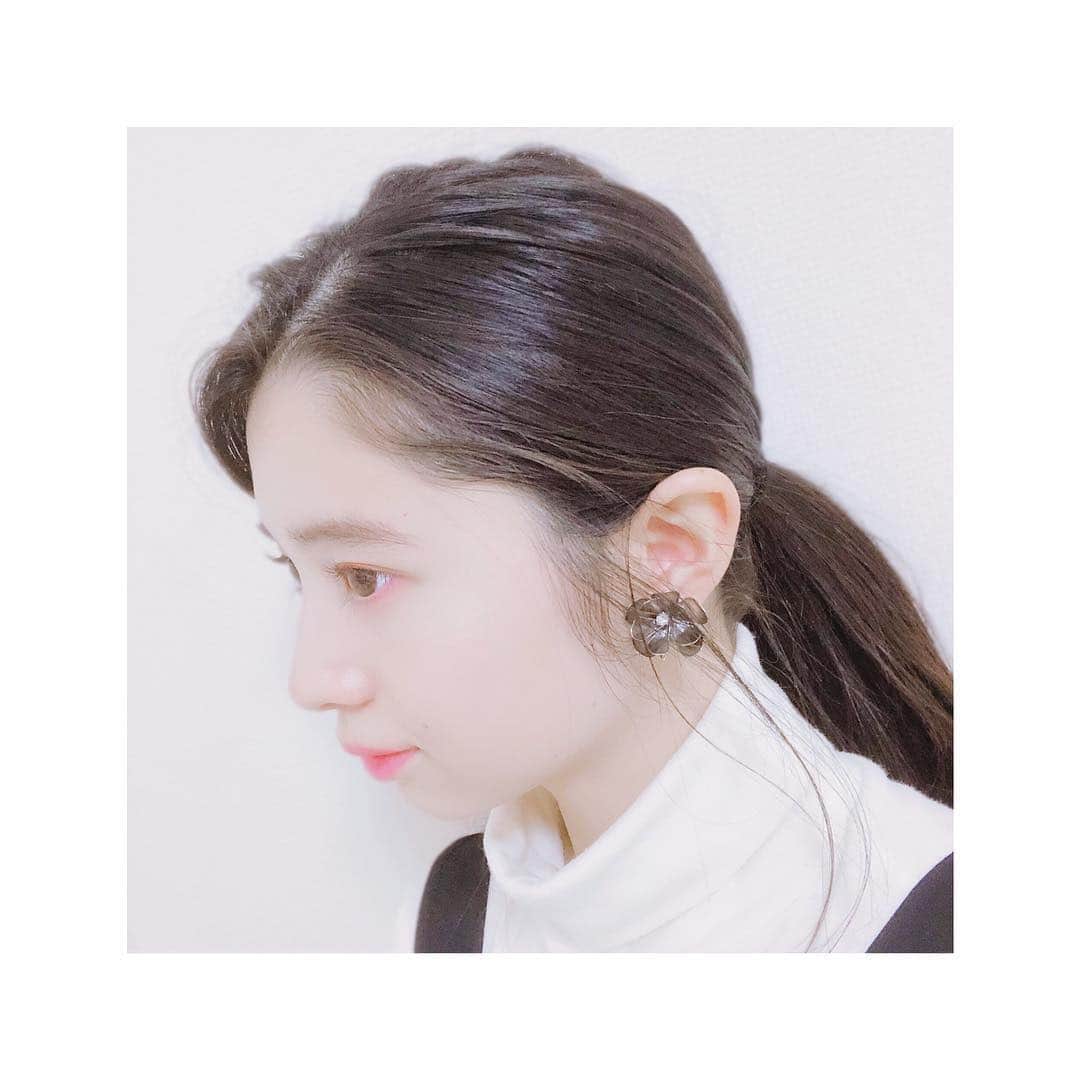 桜田ひよりさんのインスタグラム写真 - (桜田ひよりInstagram)「WHOMEEのマルチライナー 👀✨」3月9日 17時19分 - hiyori_sakurada_official