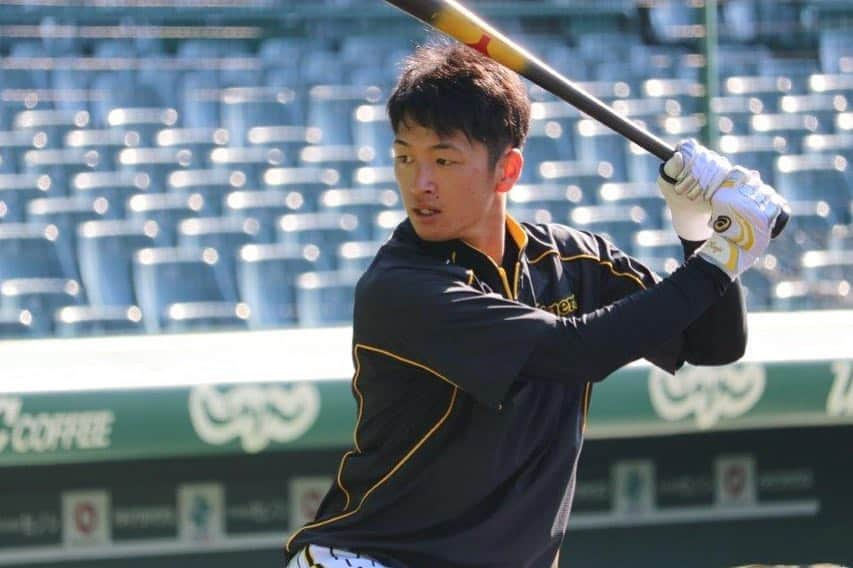 阪神タイガースさんのインスタグラム写真 - (阪神タイガースInstagram)「今日から本拠地甲子園球場でオープン戦です！ #江越大賀 選手 #近本光司 選手 #糸原健斗 選手 #伊藤隼太 選手 #中谷将大 選手 #試合前練習 #オープン戦 #阪神タイガース #ぶち破れオレがヤル」3月9日 11時36分 - hanshintigers_official