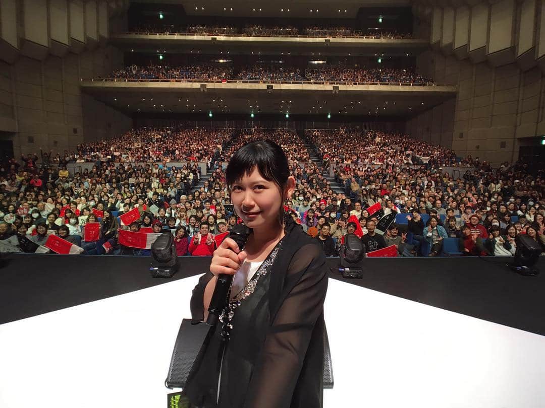 絢香さんのインスタグラム写真 - (絢香Instagram)「遅くなってごめんね！ 福島ライブでの写真🤳 初めて行った福島は、本当に皆あたたかくて胸がいっぱいになりました。また会おう✨ #30 y/o #tour #福島 #郡山 #今日は広島」3月9日 12時30分 - ayaka_official_jp