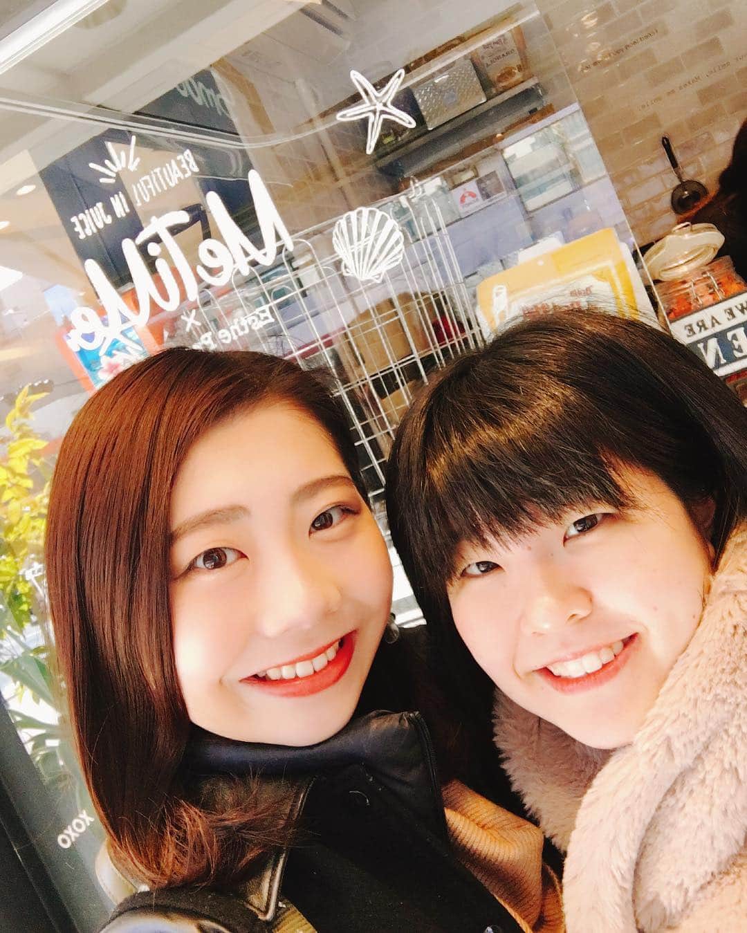 中塩美悠さんのインスタグラム写真 - (中塩美悠Instagram)「大学訪問の帰りに…りかこちゃんのお店に遊びに行って来ました！🍹🥥💖残念ながらりかこちゃんは居なかったけど…アサイーボウル、とっても美味しかった！☺️💜体に良いもの食べると心も体も元気になる！ スケートの先輩が、こうして東京の一等地にお店を開いて頑張っている姿を見ると…すごく尊敬する！🌟 @metime825 @rcktime___  #metime #smoothie #açaíbowl #tokyo #麻布十番 #superfood」3月9日 12時49分 - miyunakashio