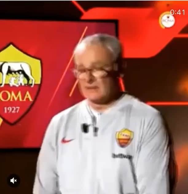 ASローマのインスタグラム：「ラニエーリ監督 ファンへ 「この長い日の中で私はすでにチームと話をしました、 ファンの皆さんには１つのことを言いたいです。 現時点では難しくて特別な時期です。 残り12節で この12試合の中で私たちの将来が決まります。チャンピオンズリーグに行ける可能性も十分にある。選手たちは敏感です。特に若い選手たちは、まだこういう状態になれてないなくて、冷静にプレイしずらいかもしれません。 言いたいのは彼らを見守って支え、励ますこと。 難しい時期も 特に難しい時期にも なぜなら最終的には1番苦しむのは 私たちファンです」 これがラニエーリ監督のローマに到着してからの初めての宣言です！！ (上はその通訳です) FORZA ROMA💛❤️💛❤️ #asroma#roma#fan#japan#italy #capitale#tifoso#wolf#serieA#nike #america#calcio#daje#dajeroma #forzaroma#sport#funny#win#いいね返し  @officialasroma @vocegiallorossa @laroma.info @i.romanisti @_laroma1927」
