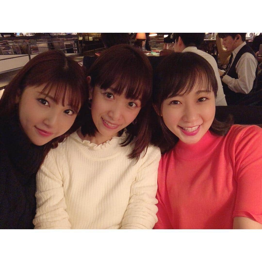 森脇亜紗紀さんのインスタグラム写真 - (森脇亜紗紀Instagram)「🌸 昨日は、久々の大好きな2人と♥️ lunchしてひたすら喋って ひたすら笑ってた気がする〜❤︎ サプライズでお洒落なお店予約してくれたり 嬉しかった〜ありがとう☺️💕 #lunch#女子会#holiday#幸せ #楽しすぎて写真たくさん 笑」3月9日 20時49分 - asaki516