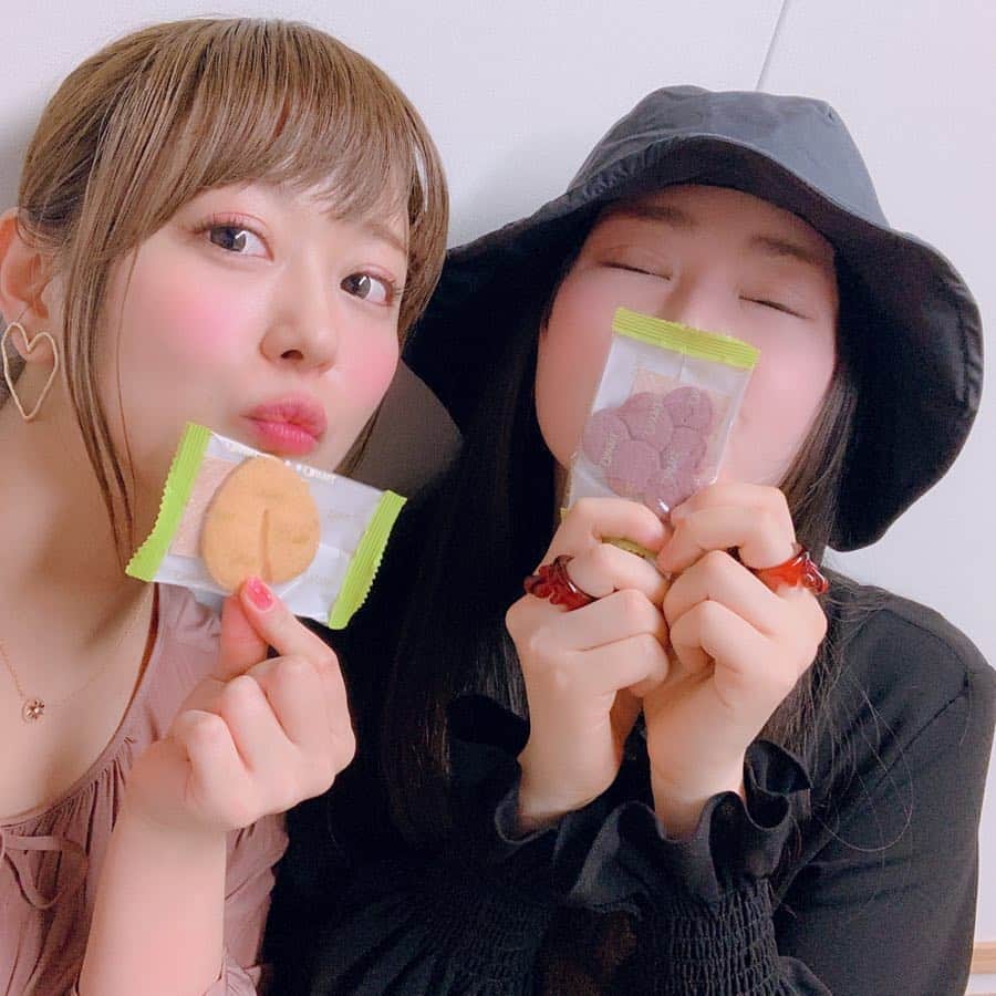 井口裕香さんのインスタグラム写真 - (井口裕香Instagram)「こんばんは💝 今夜23時から「こむちゃっとカウントダウン」ゲストは #第13回声優アワード 歌唱賞受賞者、 #ヒプノシスマイク から #木村昴 さん #石谷春貴 さん #天﨑滉平 さん #野津山幸宏 さん #速水奨 さん #木島隆一 さんがいらっしゃいます！おめでとうございます㊗️🎙😎🎶 そして深夜3時からの「トーキングすむすむ」ゲストは #喜多村英梨 ちゃん！ 今夜もノンストップえりちゃんトークをお楽しみください😆💓 そして３月前半のTSAミニコーナーを担当してくれるのは、荒井真秀さんと笹嶋千秋さん！ お題は「ホワイトデー男らしさエピソードチャレンジ」！ 今夜も文化放送を聴いてくださいね〜〜(*｀∇´*)♪ #comcha #sumu #joqr  #文化放送 #radiko #radio #東京声優アカデミー #TSA #ニジスタ #こむちゃ #すむすむ #トースム #キタエリ #」3月9日 22時12分 - ooo31_iguchiyuka_31ooo