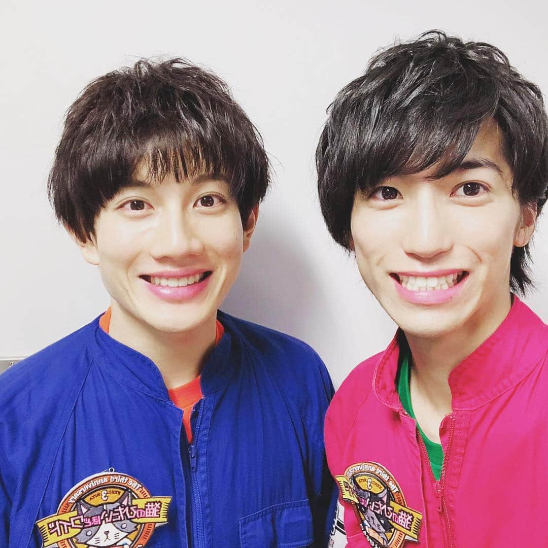 赤澤遼太郎さんのインスタグラム写真 - (赤澤遼太郎Instagram)「お・い・ち・ひ・ろ #赤澤遼太郎#奥谷知弘 #猫のひたいほどワイド #猫ひた#感謝祭#おいちひろ#途中の母音のいが多い#だから途中あんま変わらん#いんすたたろう」3月10日 1時06分 - akazawa_taro