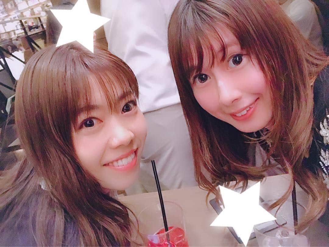 佐藤もも子のインスタグラム：「まこ💕🍰❤️ やっと会えた〜💫 #チア #巨人チア #同期 #チームヴィーナス」