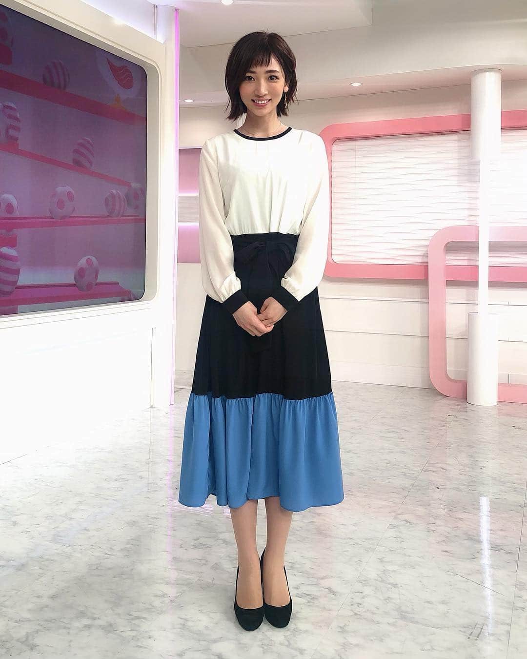 のインスタグラム：「﻿ ﻿ Oha!4の衣装。﻿ nostalgiaというブランドの服です👗﻿ ﻿ あぁ春服ほしいほしいほしい🍀﻿ ﻿ ﻿ #oha4 #衣装 #nostalgia」