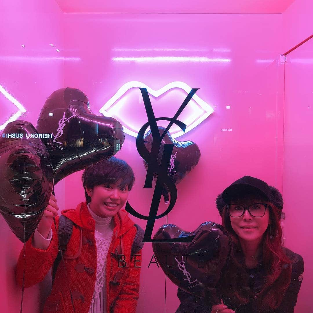 杏子さんのインスタグラム写真 - (杏子Instagram)「#ysl #volupteland」3月10日 8時43分 - kyoko_anzu