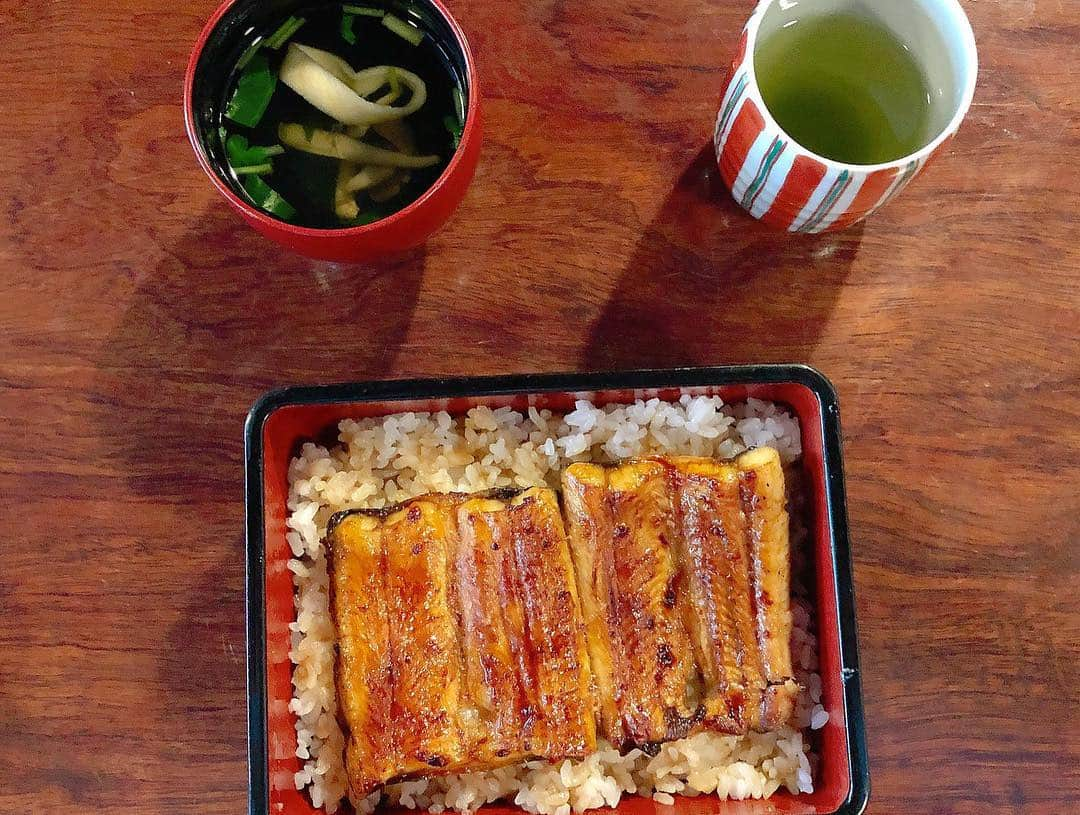 陳冠宇さんのインスタグラム写真 - (陳冠宇Instagram)「好棒的賞櫻景點🌸 但嬰兒還是在睡覺🤣  感謝家豪夫妻和彭醬媽的參與 下禮拜繼續加油💪🏻 #川越小江戸」4月8日 14時32分 - kuanyu1029