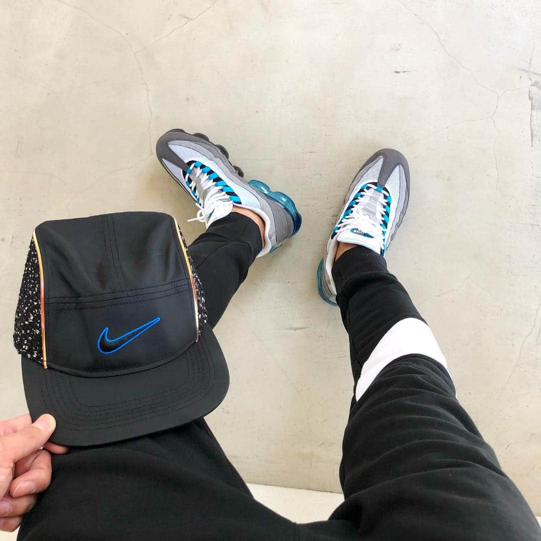 tky1098のインスタグラム：「code☻ #nike #supreme」