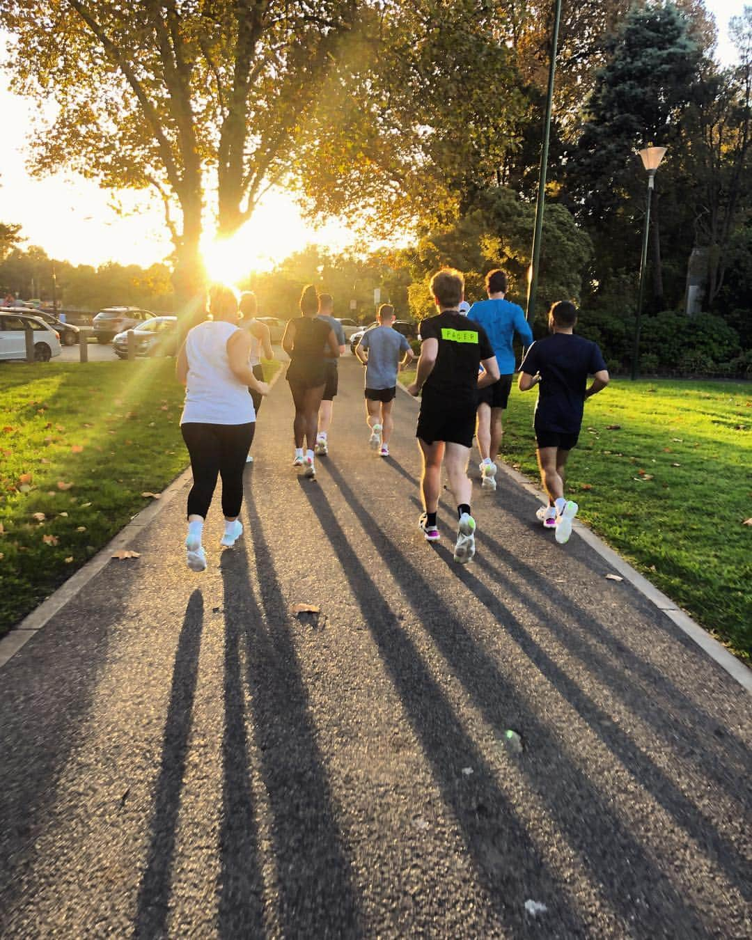 フィービー・ディ・トマソさんのインスタグラム写真 - (フィービー・ディ・トマソInstagram)「Free Running *trying to be like @domtomato in every way possible. #FrUNning #monday #mondaze #nikeplus #nike #nikefreestudio @nikerunning」4月8日 7時09分 - phoebeditommaso