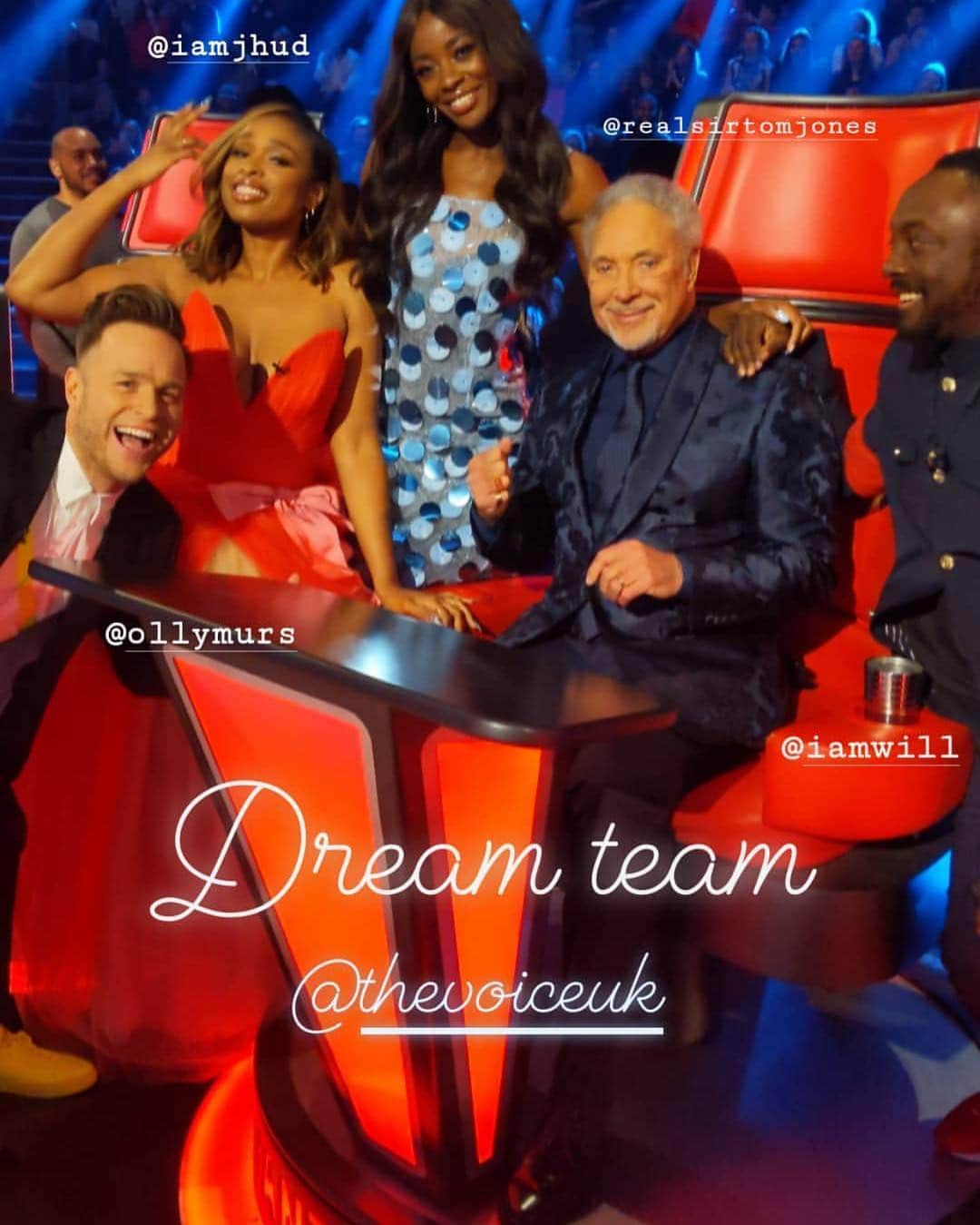 ジェニファー・ハドソンのインスタグラム：「@thevoiceuk production and amazing follow coaches @iamwill  @ollymurs @realsirtomjones what a ride!!!!」