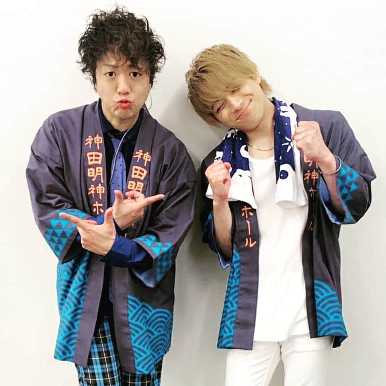 ヨースケコースケのインスタグラム：「ハッピ着れてノリノリ！ . #ヨースケコースケ #サカノウエヨースケ #米原幸佑  #神田明神ホール」