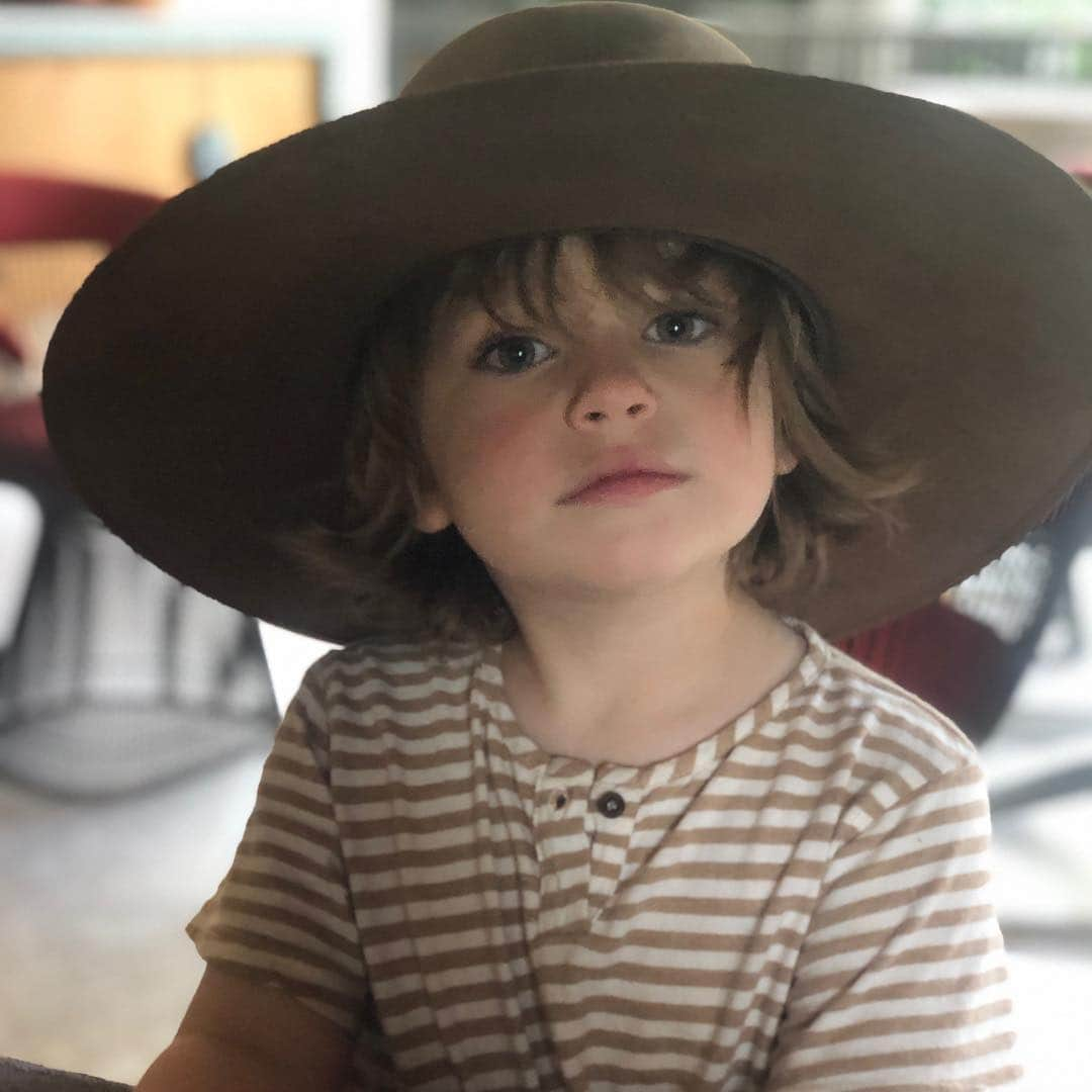 ロビン・タニーさんのインスタグラム写真 - (ロビン・タニーInstagram)「This kid makes me so happy. I cannot see straight.」4月8日 9時24分 - robintunney