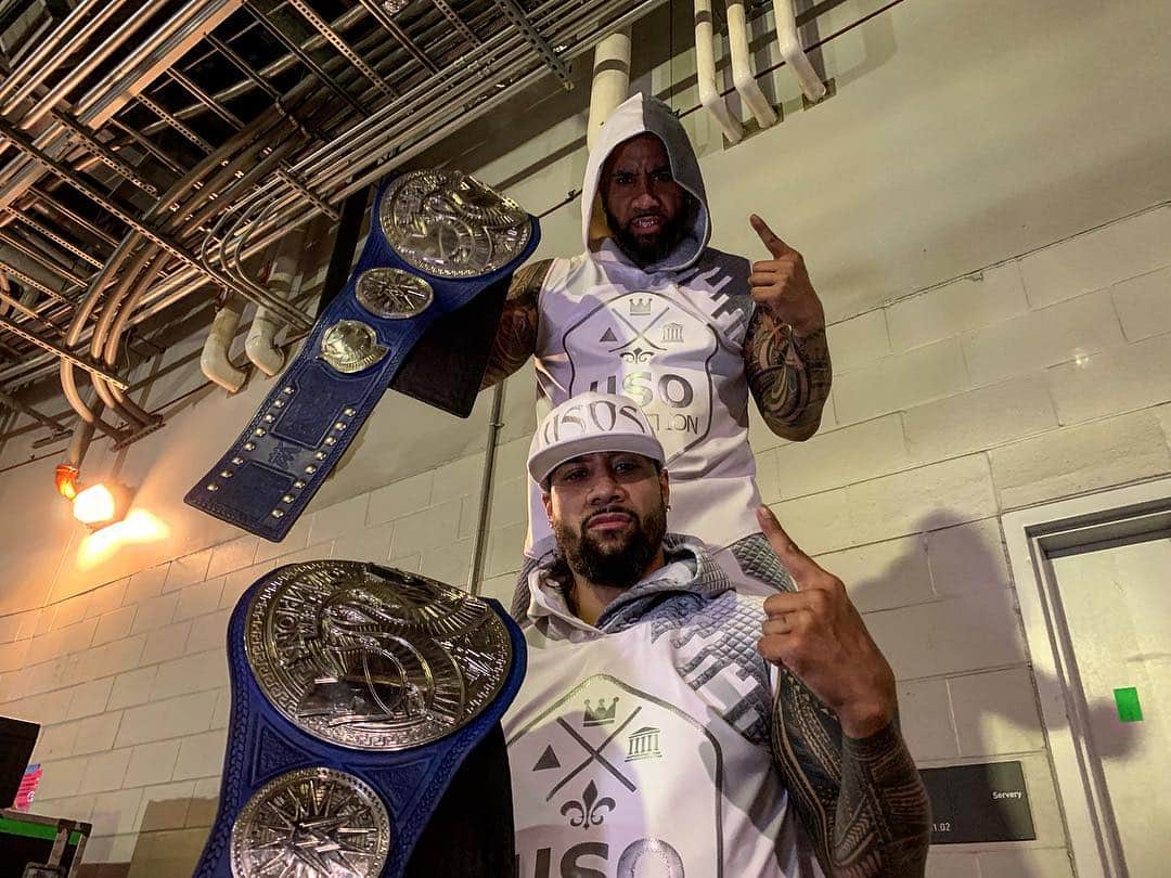WWEさんのインスタグラム写真 - (WWEInstagram)「And STILL! #TheUsos @jonathanfatu & @uceyjucey retain their #SDLive Tag Team Championships at #WrestleMania!」4月8日 9時28分 - wwe
