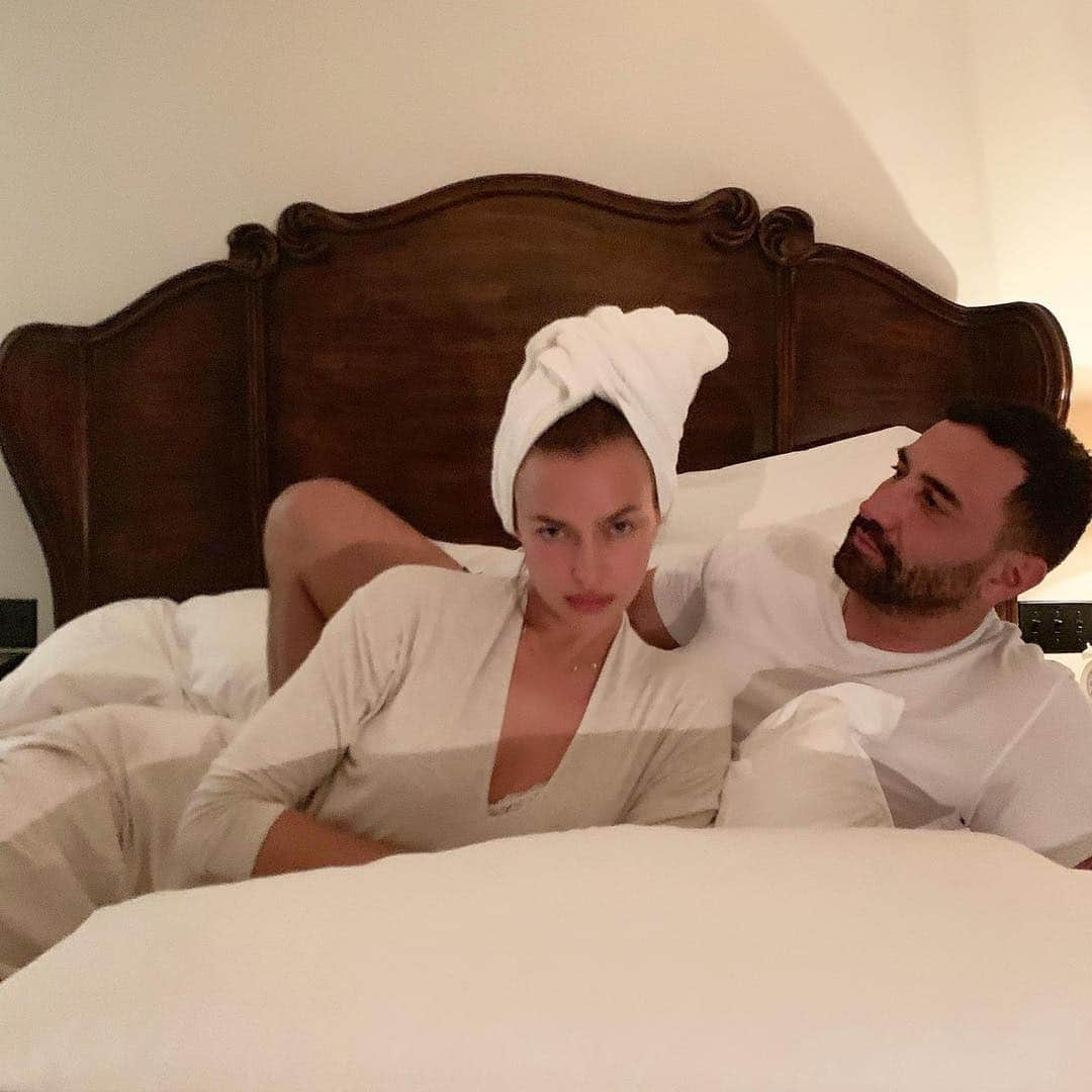 イリーナ・シェイクさんのインスタグラム写真 - (イリーナ・シェイクInstagram)「Sleeping beauties @riccardotisci17😜」4月8日 10時38分 - irinashayk