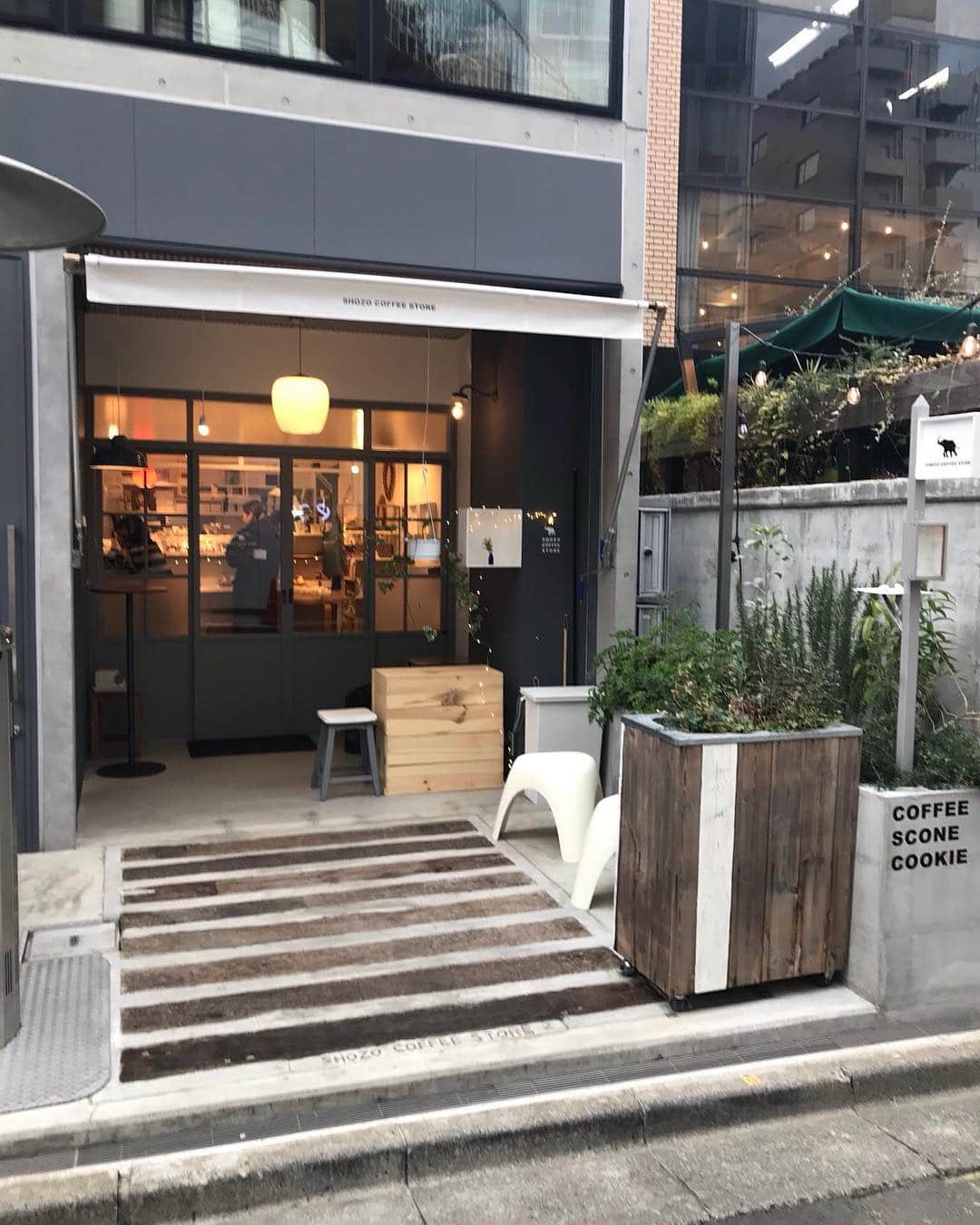 南青山LIFEStyleのインスタグラム