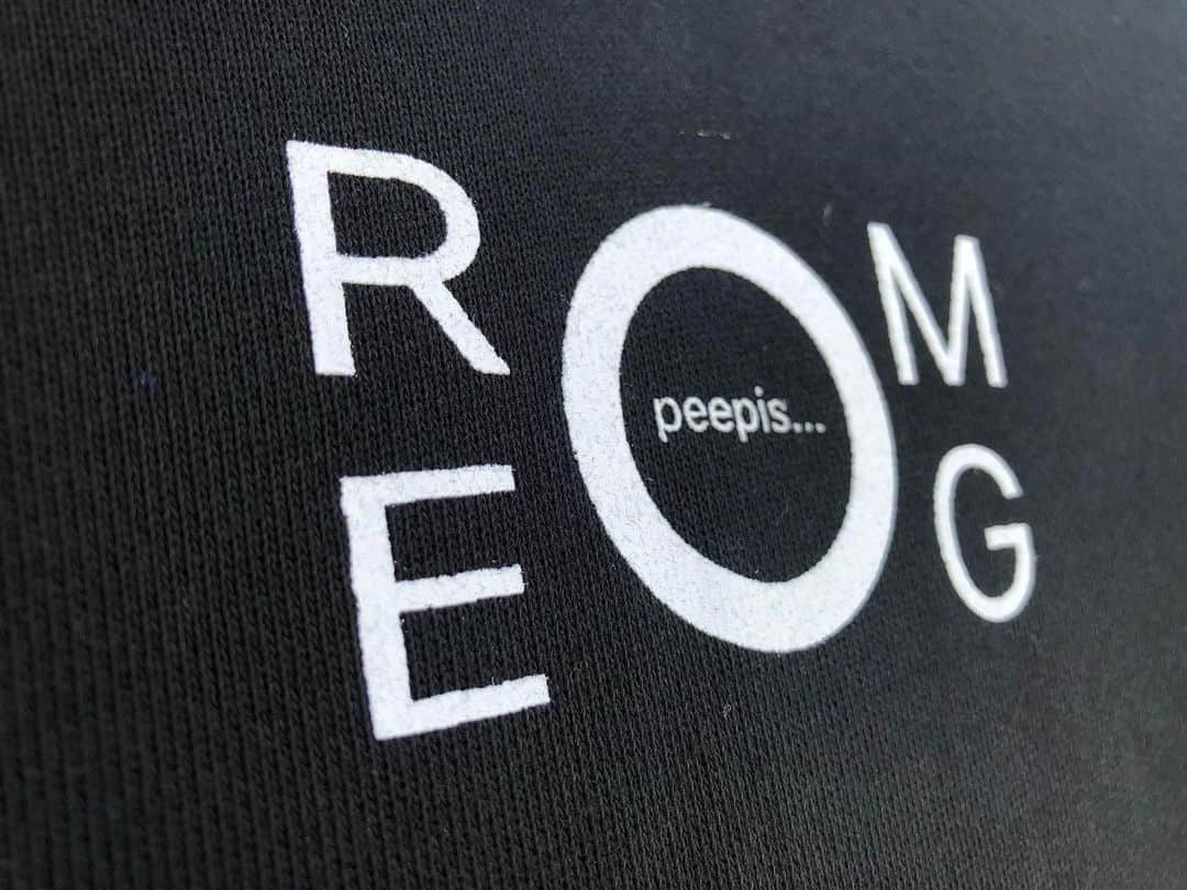 REO さんのインスタグラム写真 - (REO Instagram)「RE:OMG × peepis…  かみんぐすん🤦‍♂️✨」4月8日 12時26分 - saunalion_ikoya