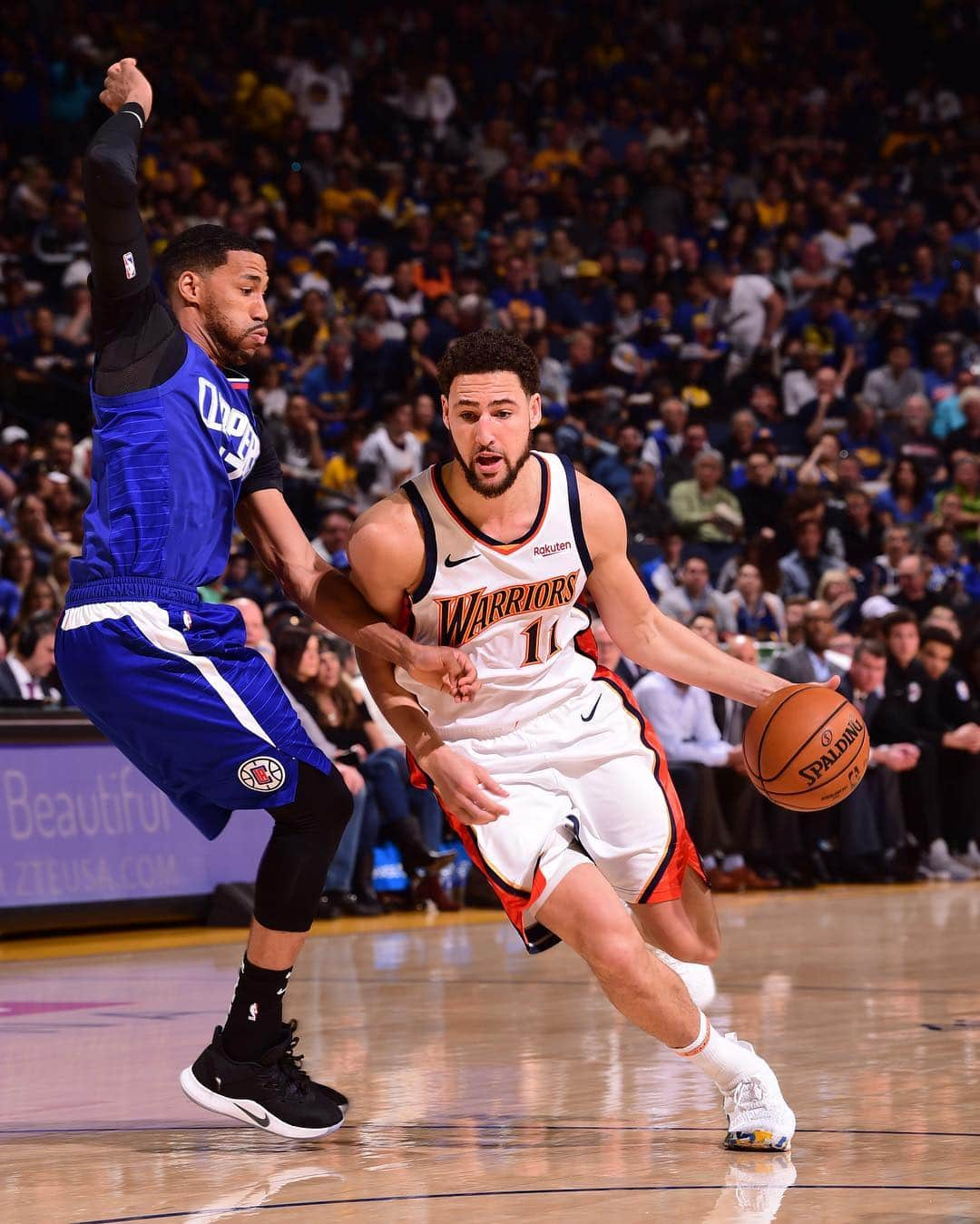 クレイ・トンプソンさんのインスタグラム写真 - (クレイ・トンプソンInstagram)「First ever regular season game at Oracle vs last ever regular season game」4月8日 12時40分 - klaythompson