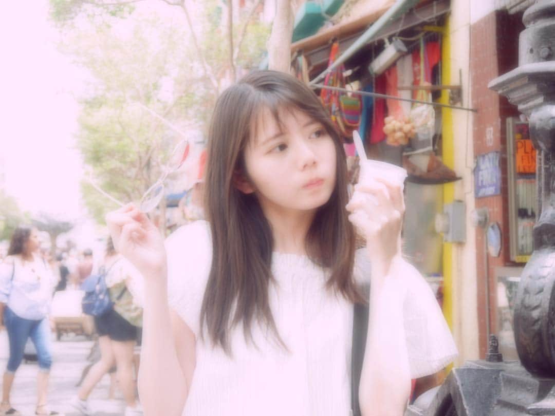 田辺奈菜美さんのインスタグラム写真 - (田辺奈菜美Instagram)「前髪事故りすぎ笑笑 #mexico#guadalajara#メキシコ#グアダラハラ#アイス#nanamitanabe  #シカメラ#カヌマノセカイ ←付けてって言われた😂 撮ってくれてありがとう❤︎」4月8日 12時39分 - _nanami_1110