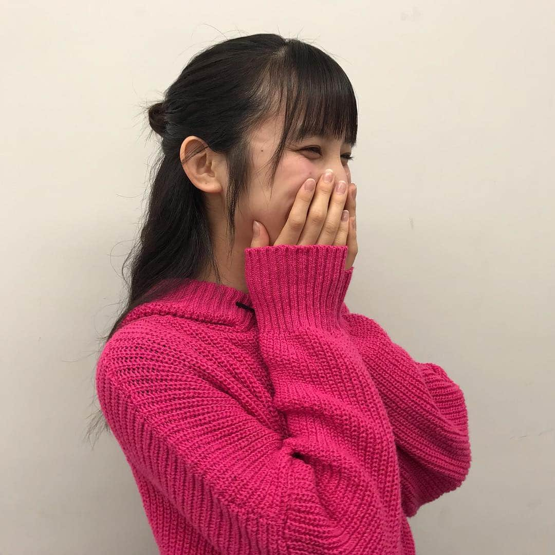 長友彩海さんのインスタグラム写真 - (長友彩海Instagram)「‪‪☺︎‬ やっぱりファンの方と話してる時間って あっという間でとーっても幸せ☺️💐 2日間ありがとうございました！！ 全握でもまたお邪魔しますっ✈️💭 #握手会 #福岡 #西日本総合展示場」4月8日 12時47分 - ayami.n_48