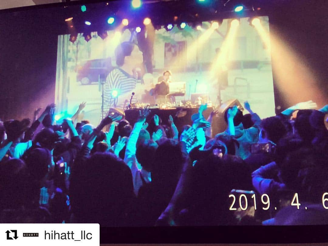 tofubeatsさんのインスタグラム写真 - (tofubeatsInstagram)「#Repost @hihatt_llc with @get_repost ・・・ 岡山ワンマン 有難う御座いました！ #tofubeats #yebisuyapro  #hihatt  #huez」4月8日 13時02分 - tofubeats