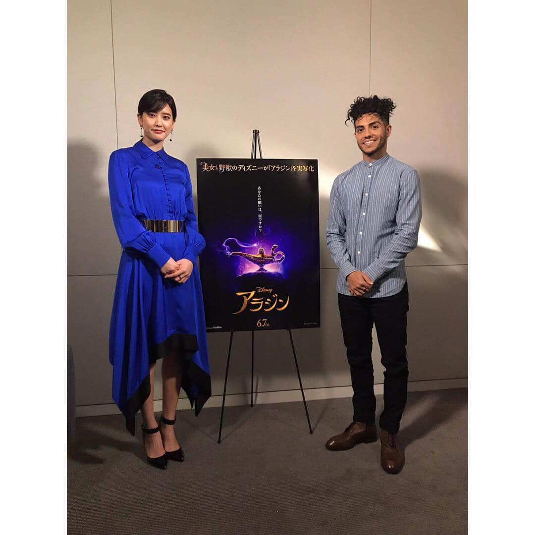 山崎紘菜さんのインスタグラム写真 - (山崎紘菜Instagram)「. Was an honor!! @menamassoud was such a gentleman!! Can't wait for the release of @disneyaladdin #aladdin#movie#disney」4月8日 13時30分 - hirona_yamazaki