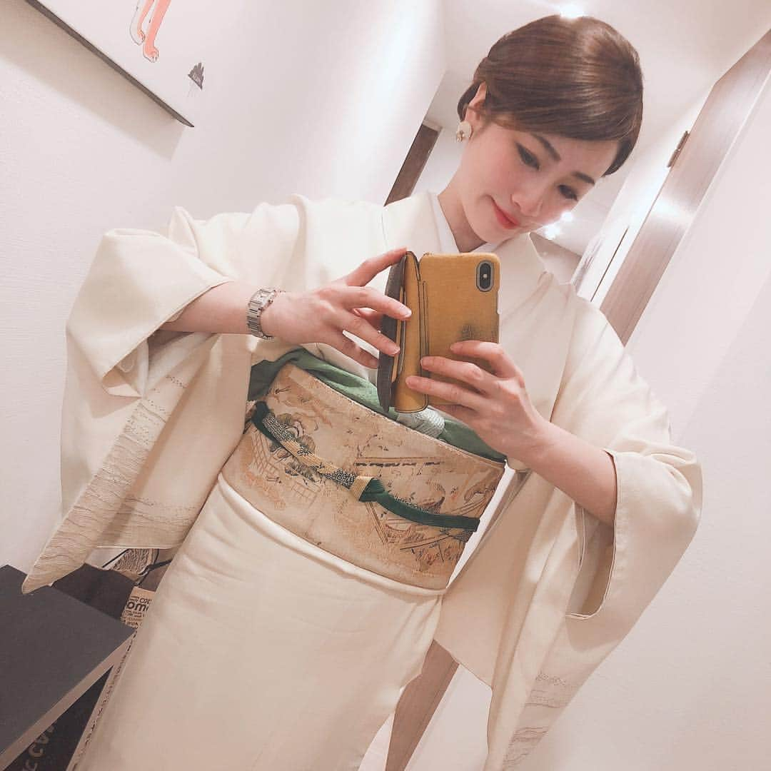 東森美和さんのインスタグラム写真 - (東森美和Instagram)「最近のお着物day #着物 #お着物 #和 #東森美和」4月4日 17時48分 - higashimorimiwa