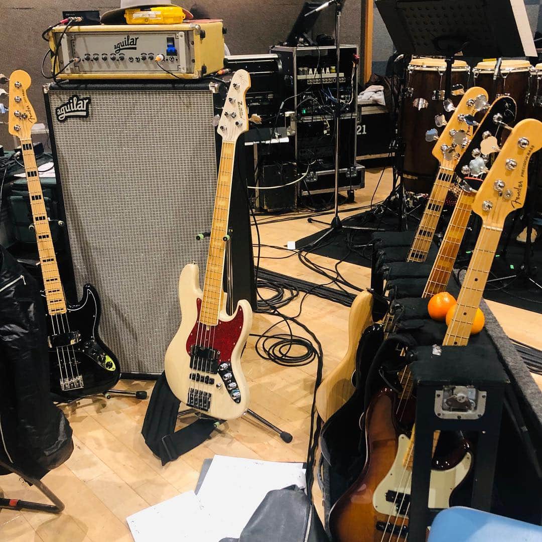 日野賢二のインスタグラム：「Rehearsal Day 1 初日リハ〜〜♩🎶！🐵^_^」