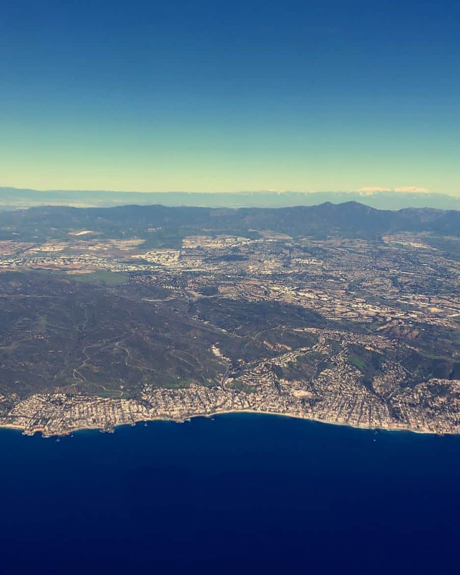 ブルックリー・ハンさんのインスタグラム写真 - (ブルックリー・ハンInstagram)「“Once you have tasted flight, you will forever walk the earth with your eyes turned skyward, for there you have been, and there you will always long to return.” ~ Leonardo da Vinci」4月4日 10時04分 - brookleeh95