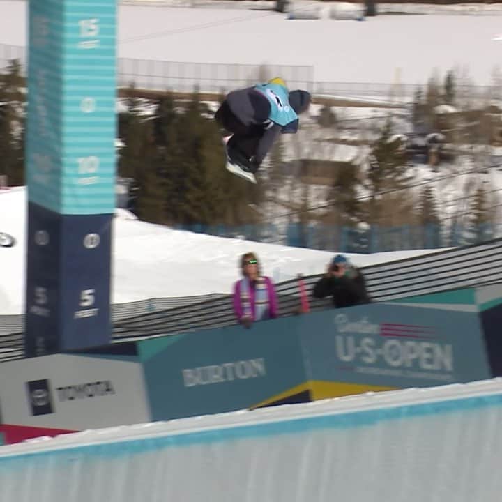 のインスタグラム：「Confidence & style! @maddie_mastro throws down a historic semi-final run to secure her place on the podium at the 2019 Burton US Open 🏆 #snowboarding #halfpipe #tricks #snow #burtonusopen #colorado」